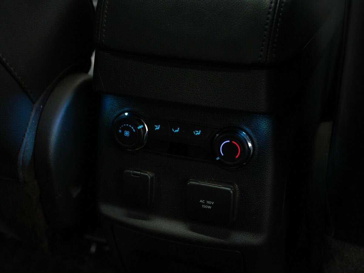Ford Explorer 2013 года с пробегом. Фото: #9