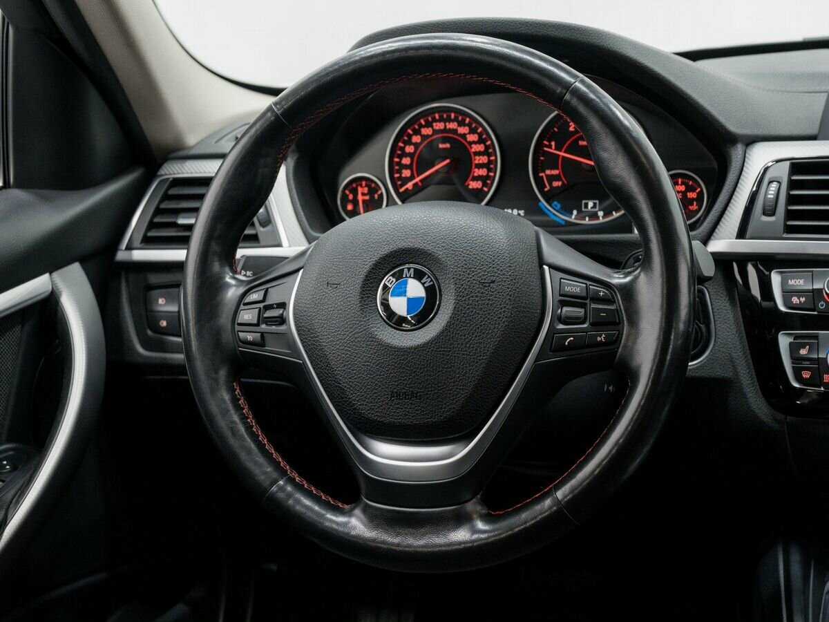 BMW 3 серии 2017 года с пробегом. Фото: #10