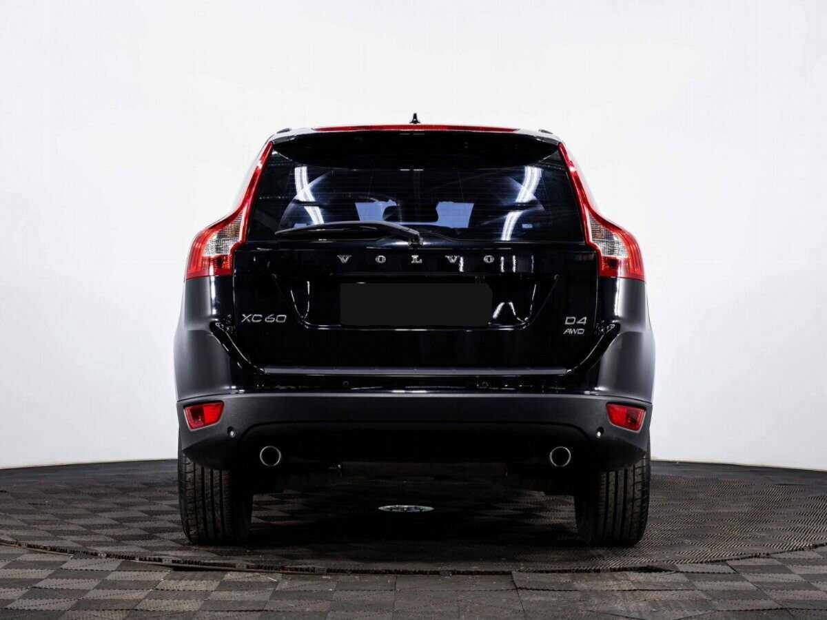 Б/У Вольво ИксЦ60 2013 года. Фото: #4