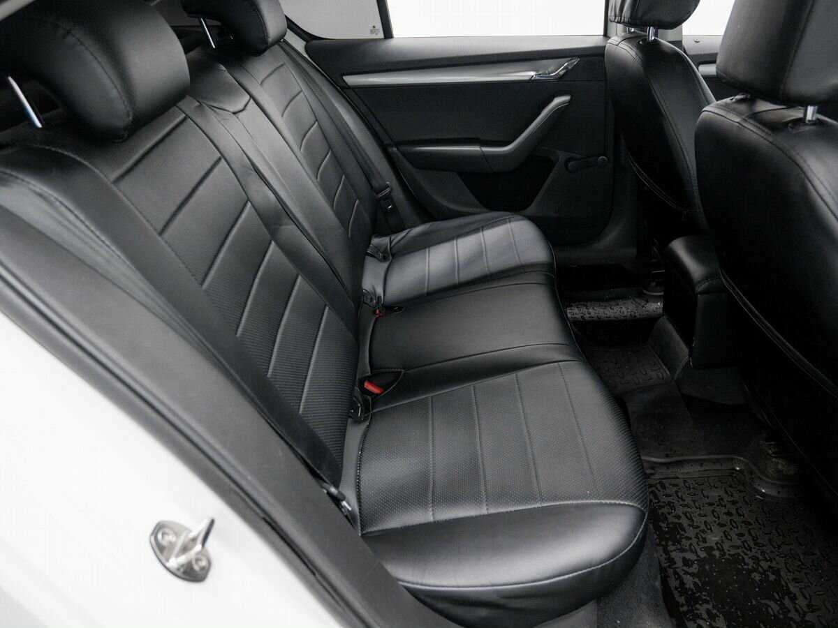 Б/У Шкода Октавия 2017 года. Фото: #8