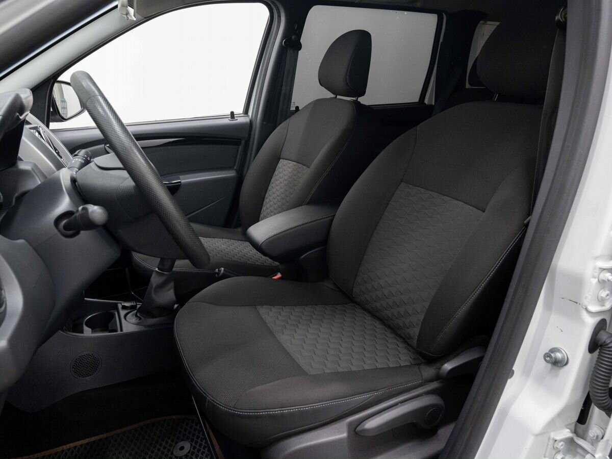 Lada (ВАЗ) Largus 2021 года с пробегом. Фото: #7