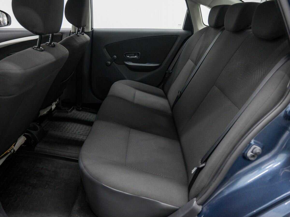 Б/У Ниссан Альмера 2013 года. Фото: #11