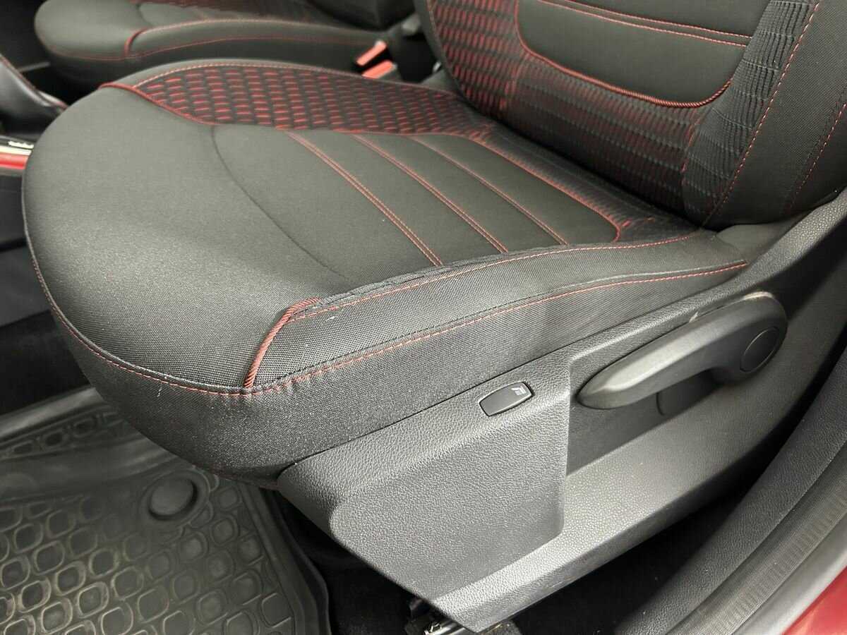 Б/У Рено Каптюр 2018 года. Фото: #8