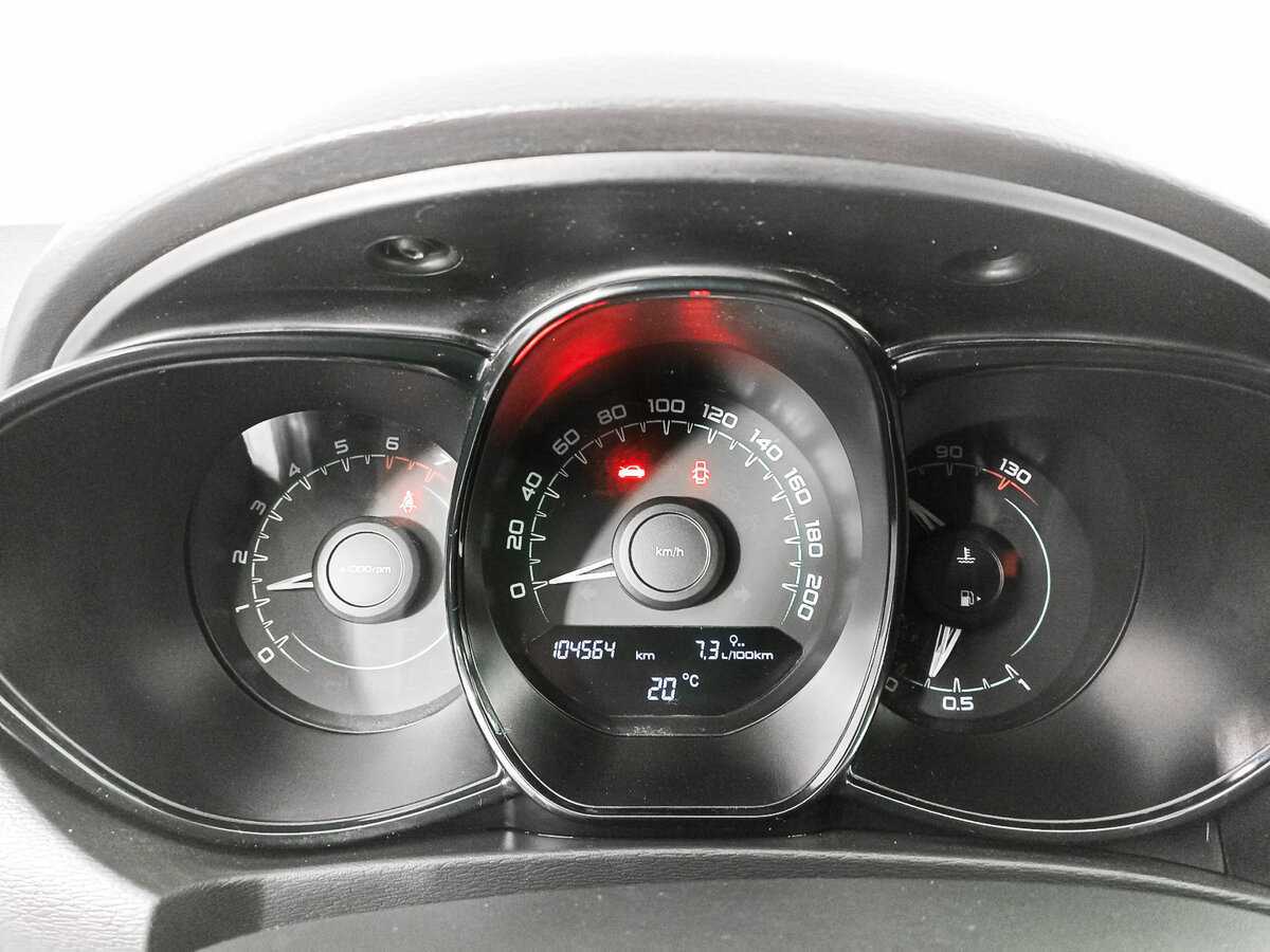 Lada (ВАЗ) Vesta 2015 года с пробегом. Фото: #12