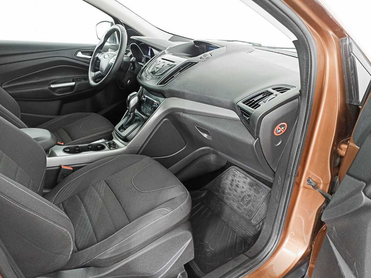 Б/У Форд Куга 2013 года. Фото: #7