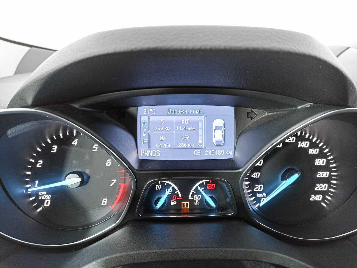 Б/У Форд Куга 2013 года. Фото: #9