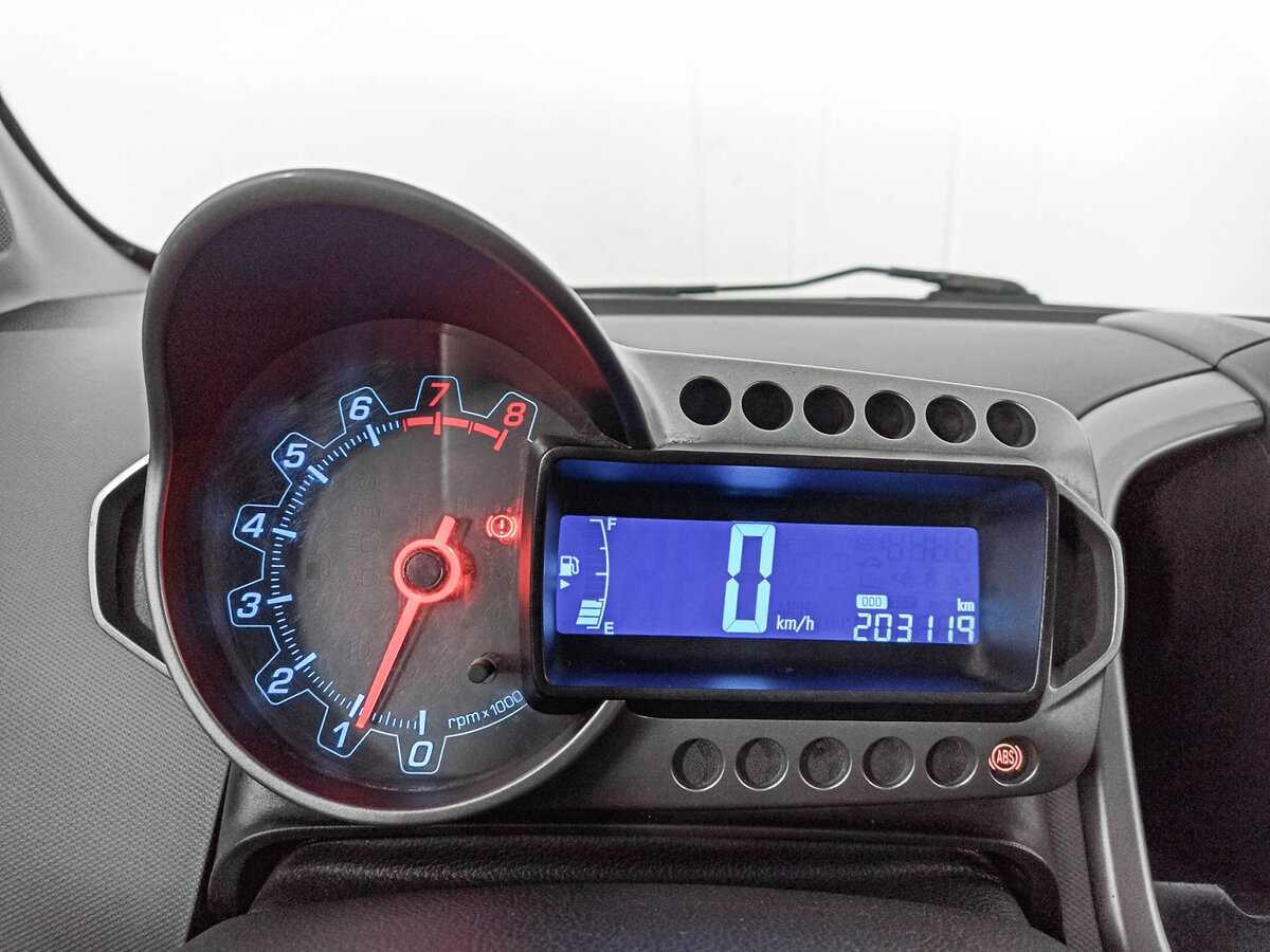 Chevrolet Aveo 2012 года с пробегом. Фото: #10