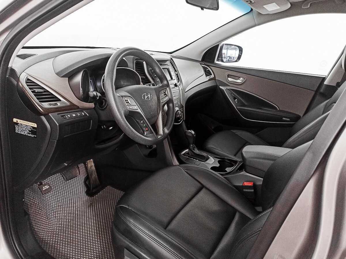 Б/У Хендай Санта Фе 2017 года. Фото: #11