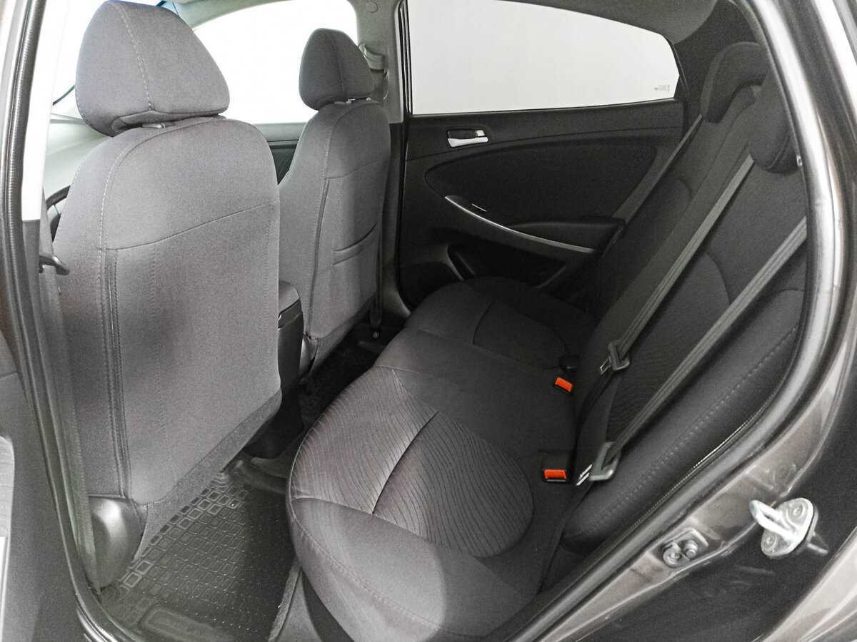 Б/У Хендай Солярис 2015 года. Фото: #8