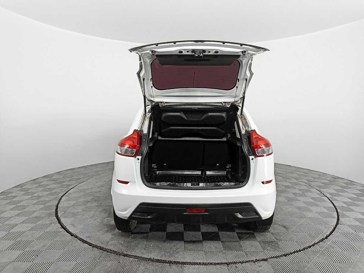 Lada (ВАЗ) XRAY 2017 года с пробегом. Фото: #9