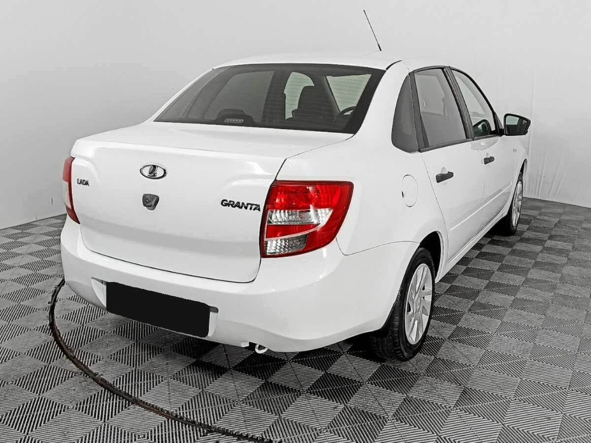 Lada (ВАЗ) Granta 2018 года с пробегом. Фото: #3