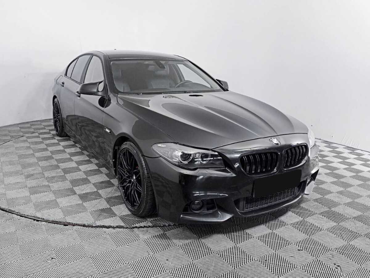 BMW 5 серии 2012 года с пробегом. Фото: #2