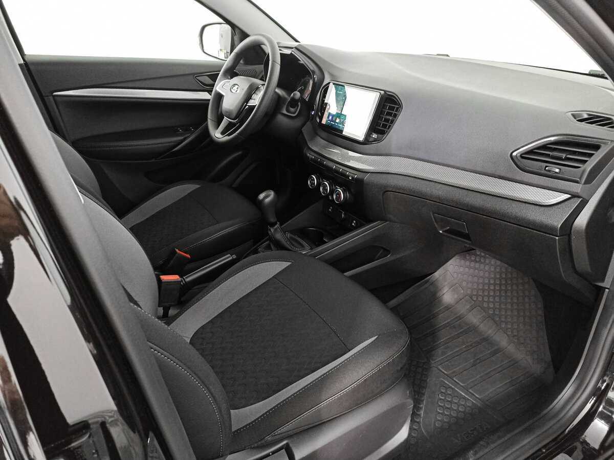 Lada (ВАЗ) Vesta 2023 года с пробегом. Фото: #6