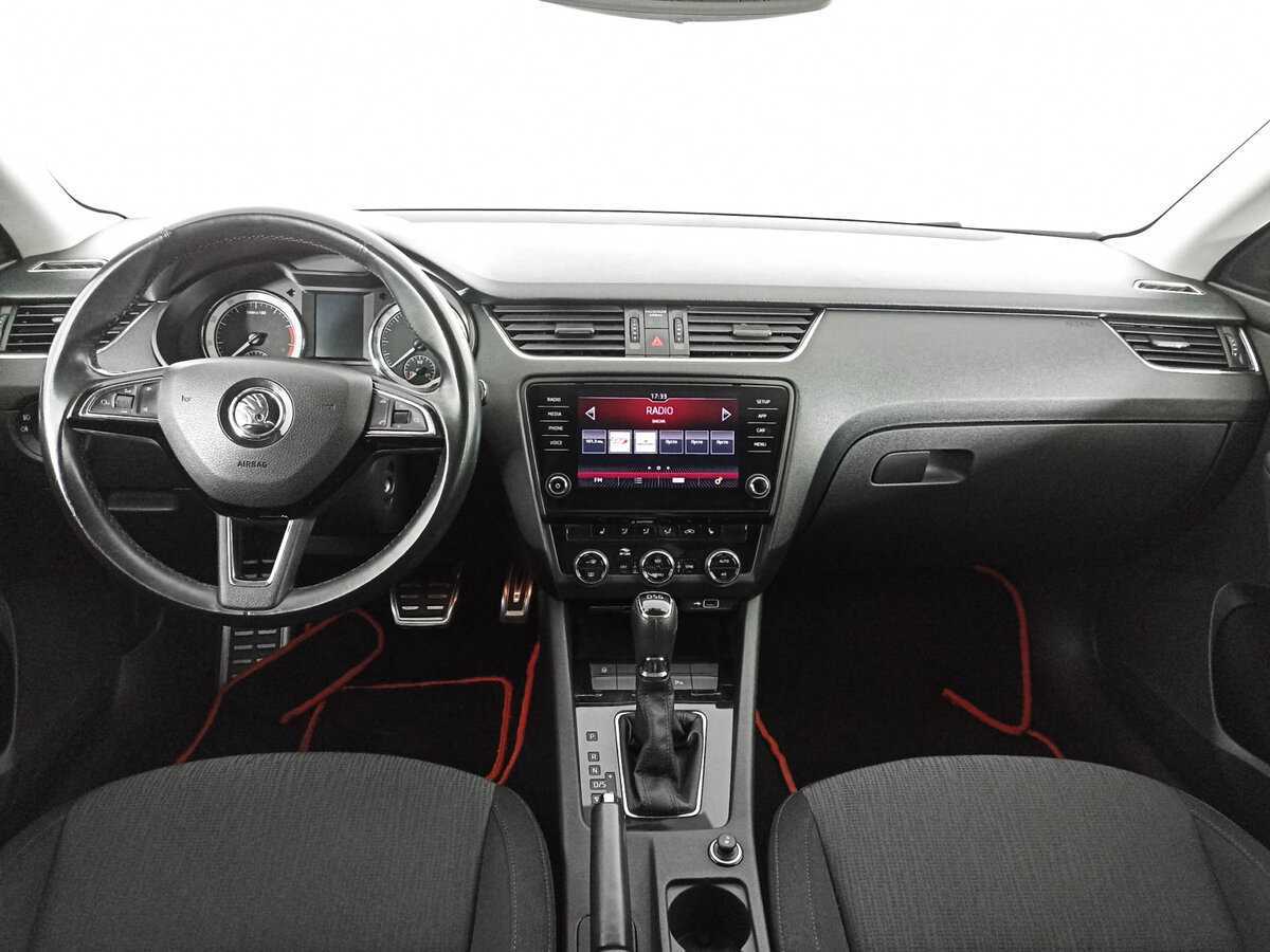 Skoda Octavia 2018 года с пробегом. Фото: #11