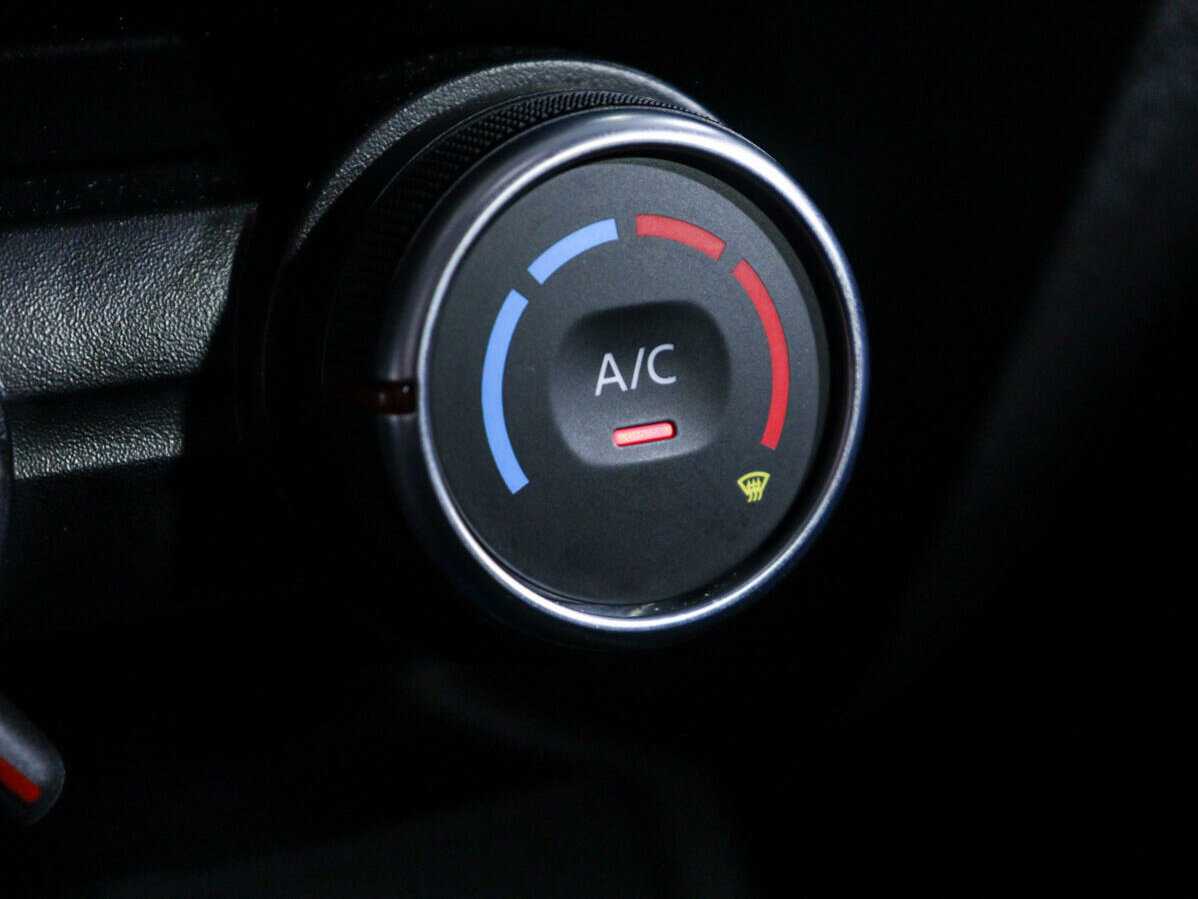 Lada (ВАЗ) Vesta 2023 года с пробегом. Фото: #16