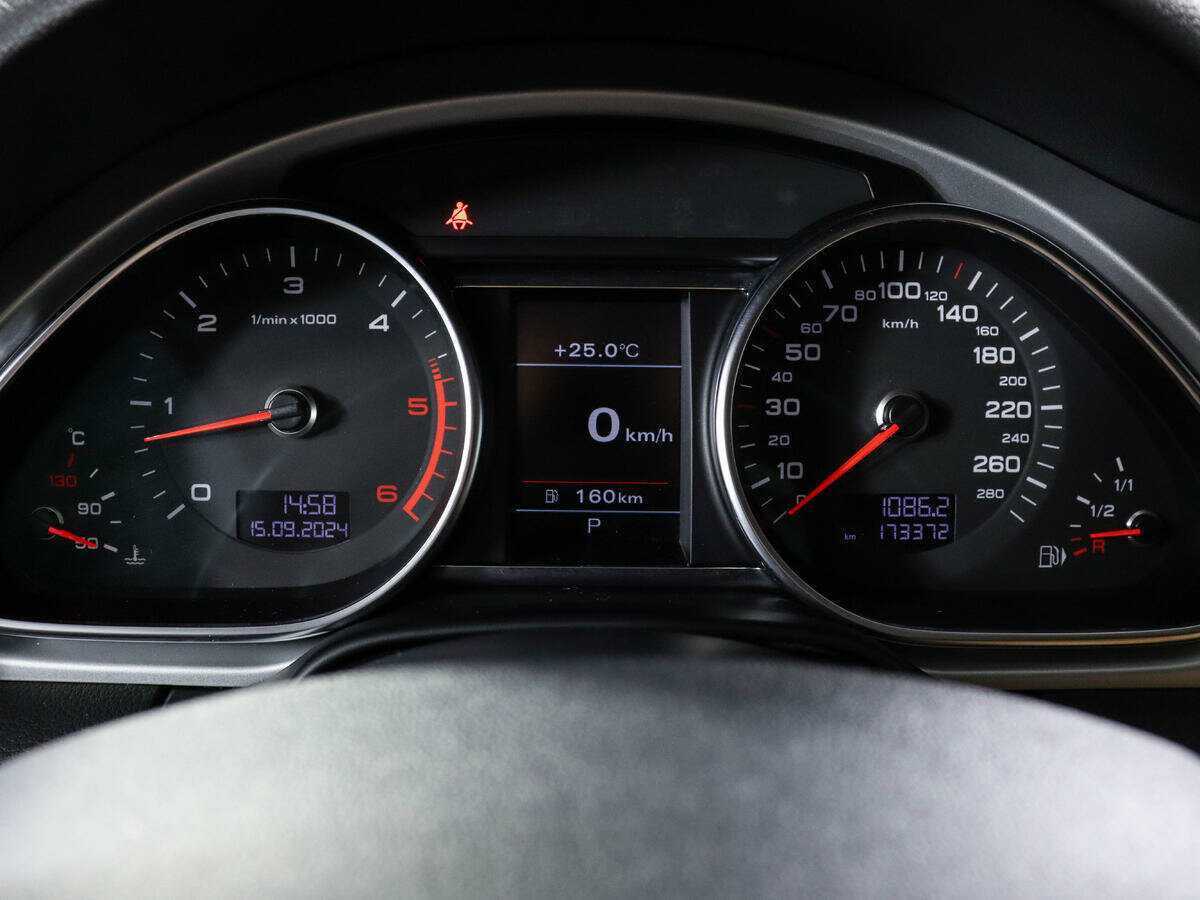 Audi Q7 2013 года с пробегом. Фото: #10