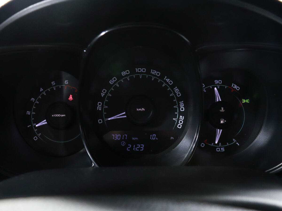 Lada (ВАЗ) Vesta 2016 года с пробегом. Фото: #10