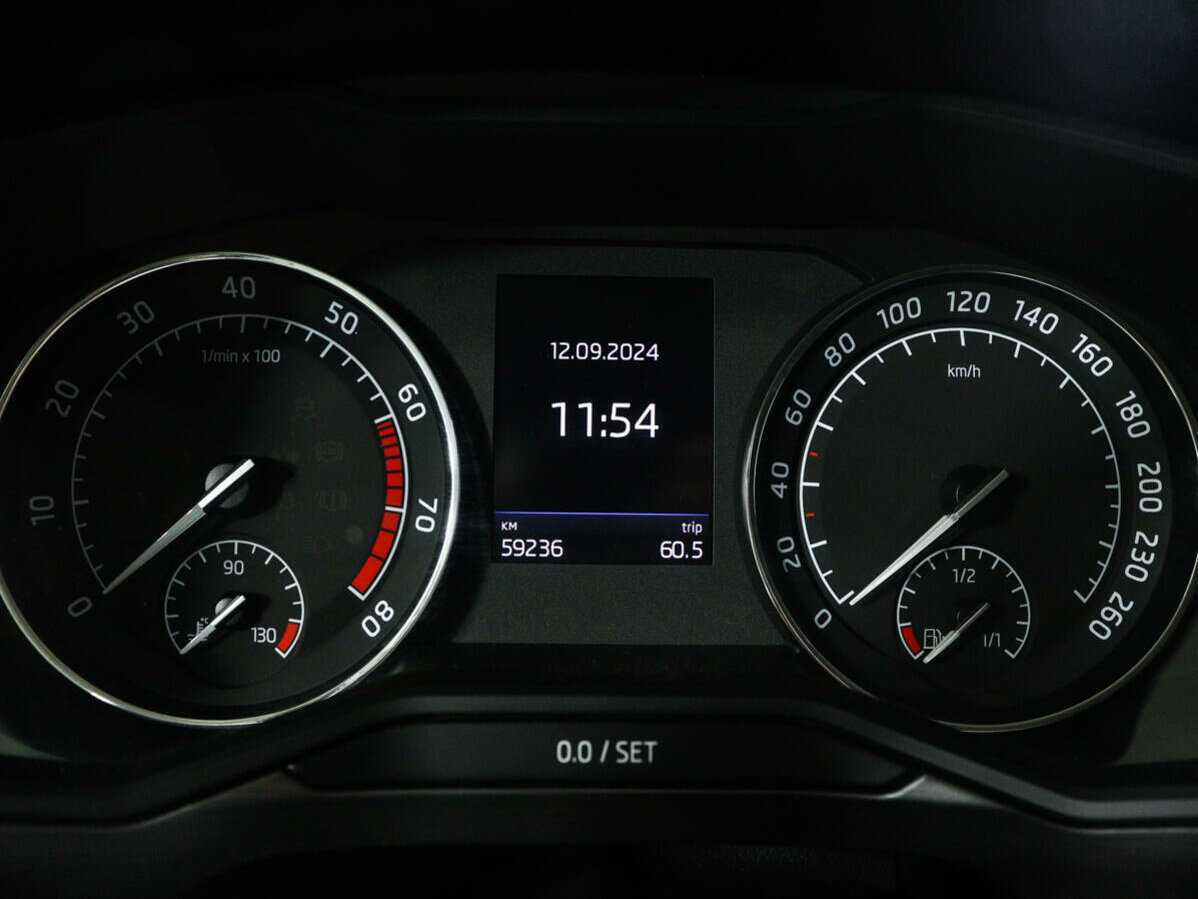 Б/У Шкода Суперб 2019 года. Фото: #10