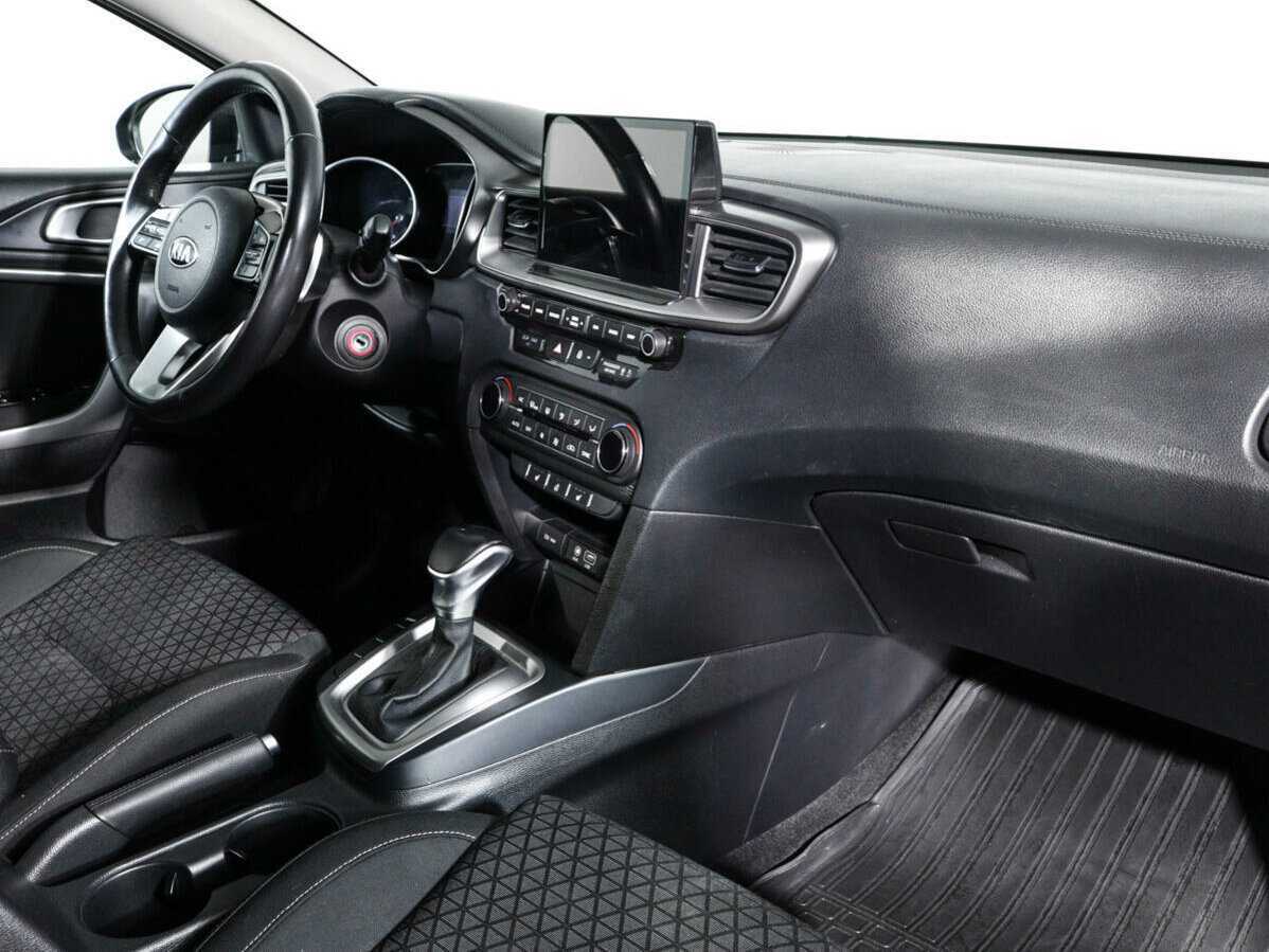 Б/У Киа Сид 2019 года. Фото: #8