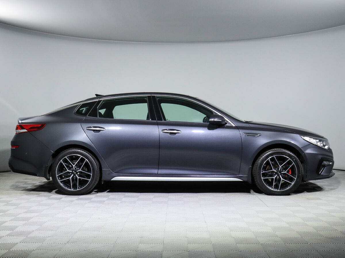 Б/У Киа Оптима 2018 года. Фото: #3