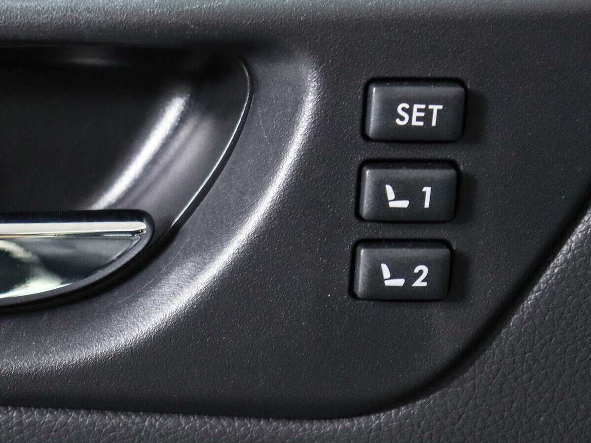 Б/У Субару Аутбэк 2015 года. Фото: #13