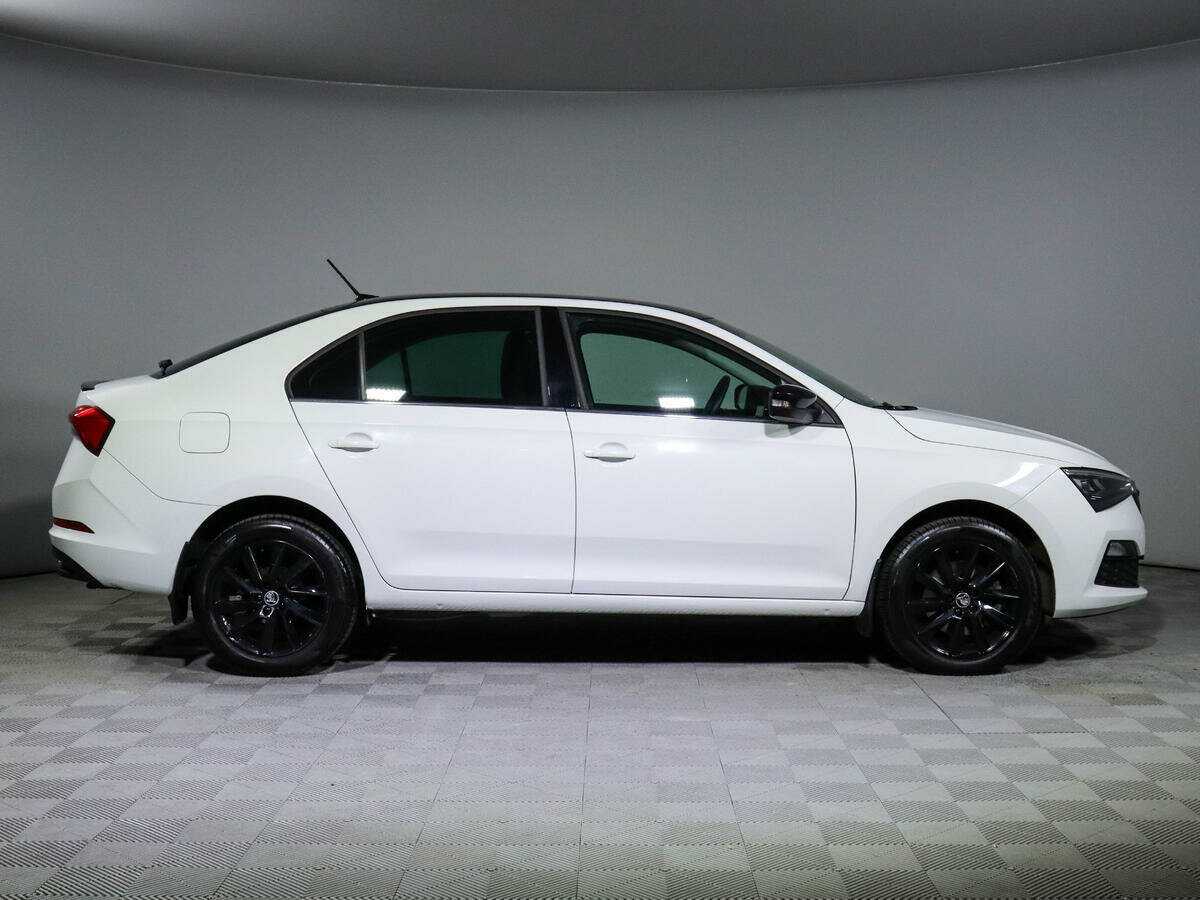 Б/У Шкода Рапид 2022 года. Фото: #3