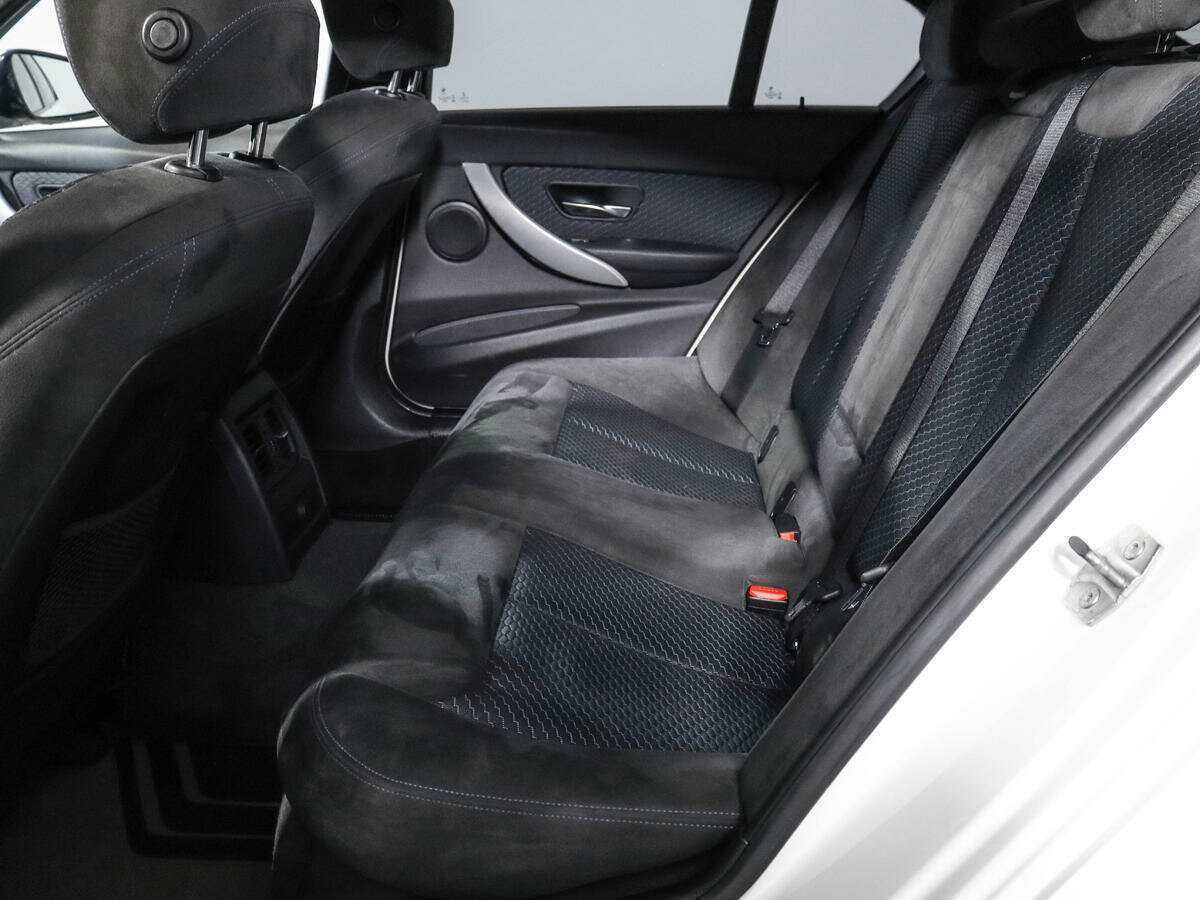 BMW 3 серии 2015 года с пробегом. Фото: #9