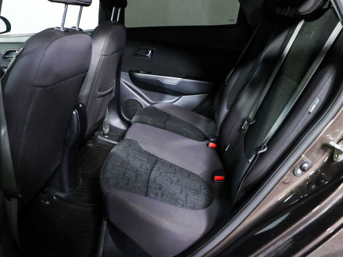 Б/У Киа Рио 2014 года. Фото: #7