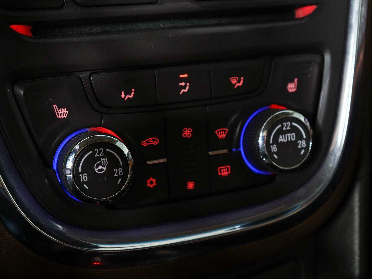 Б/У Опель Мокка 2013 года. Фото: #13