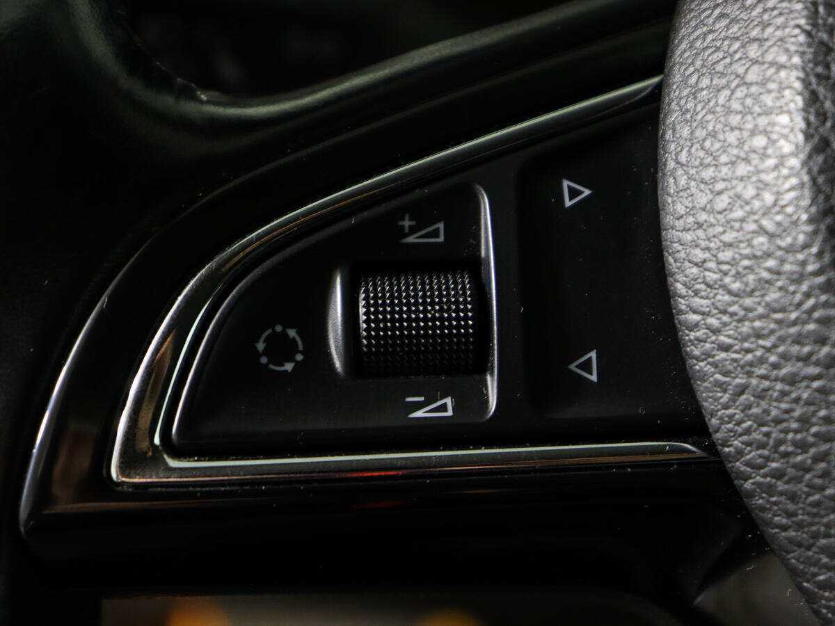 Б/У Шкода Суперб 2014 года. Фото: #18