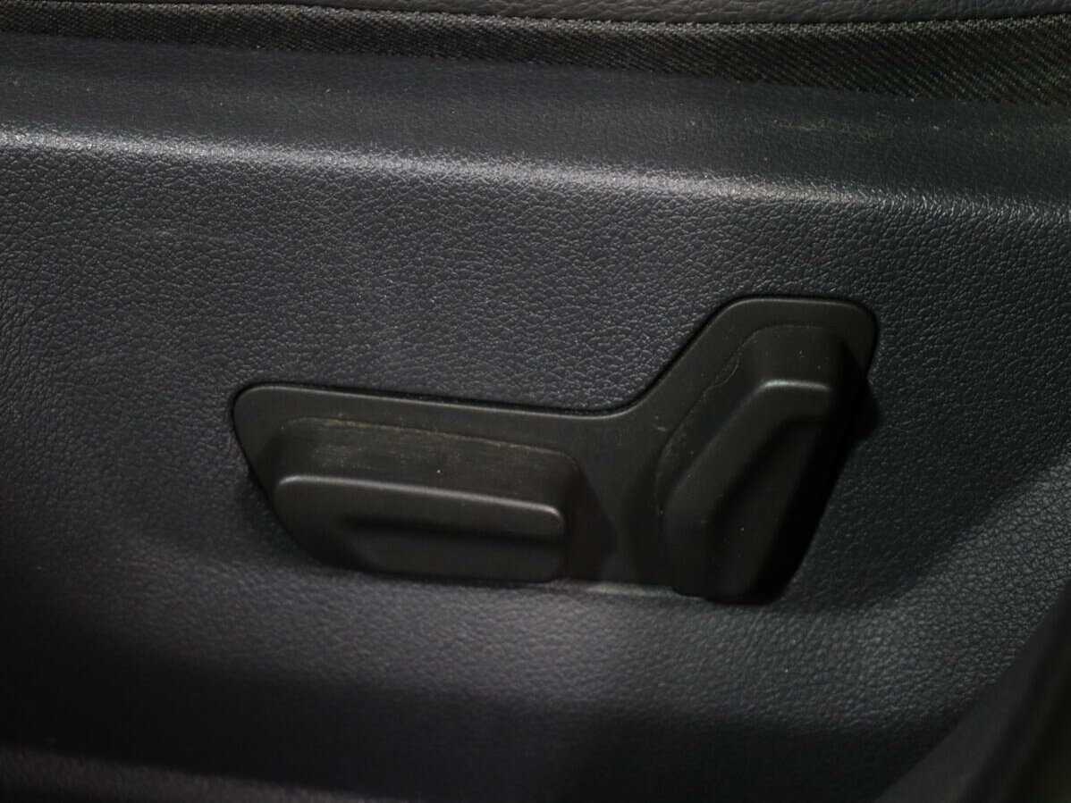 Б/У Пежо 3008 2013 года. Фото: #15