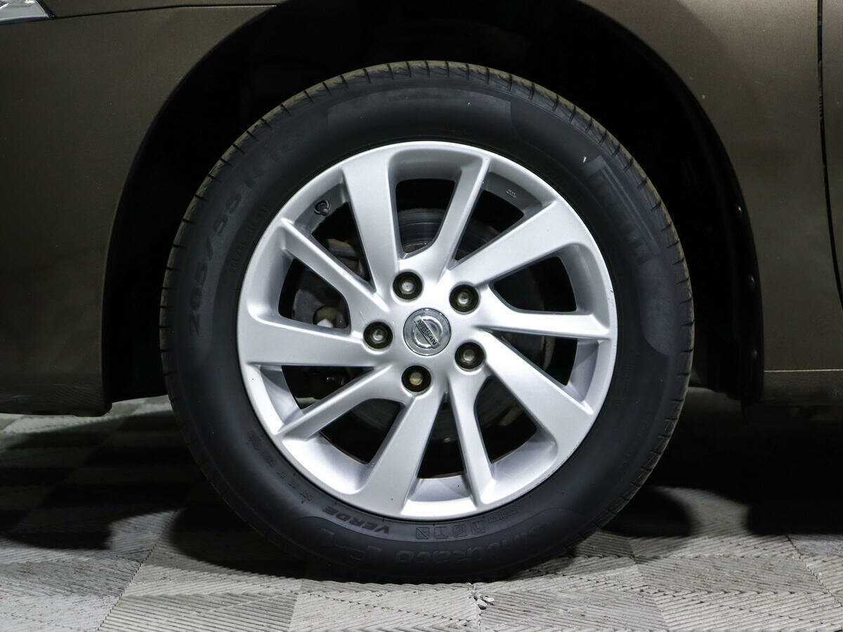 Б/У Ниссан Сентра 2015 года. Фото: #12