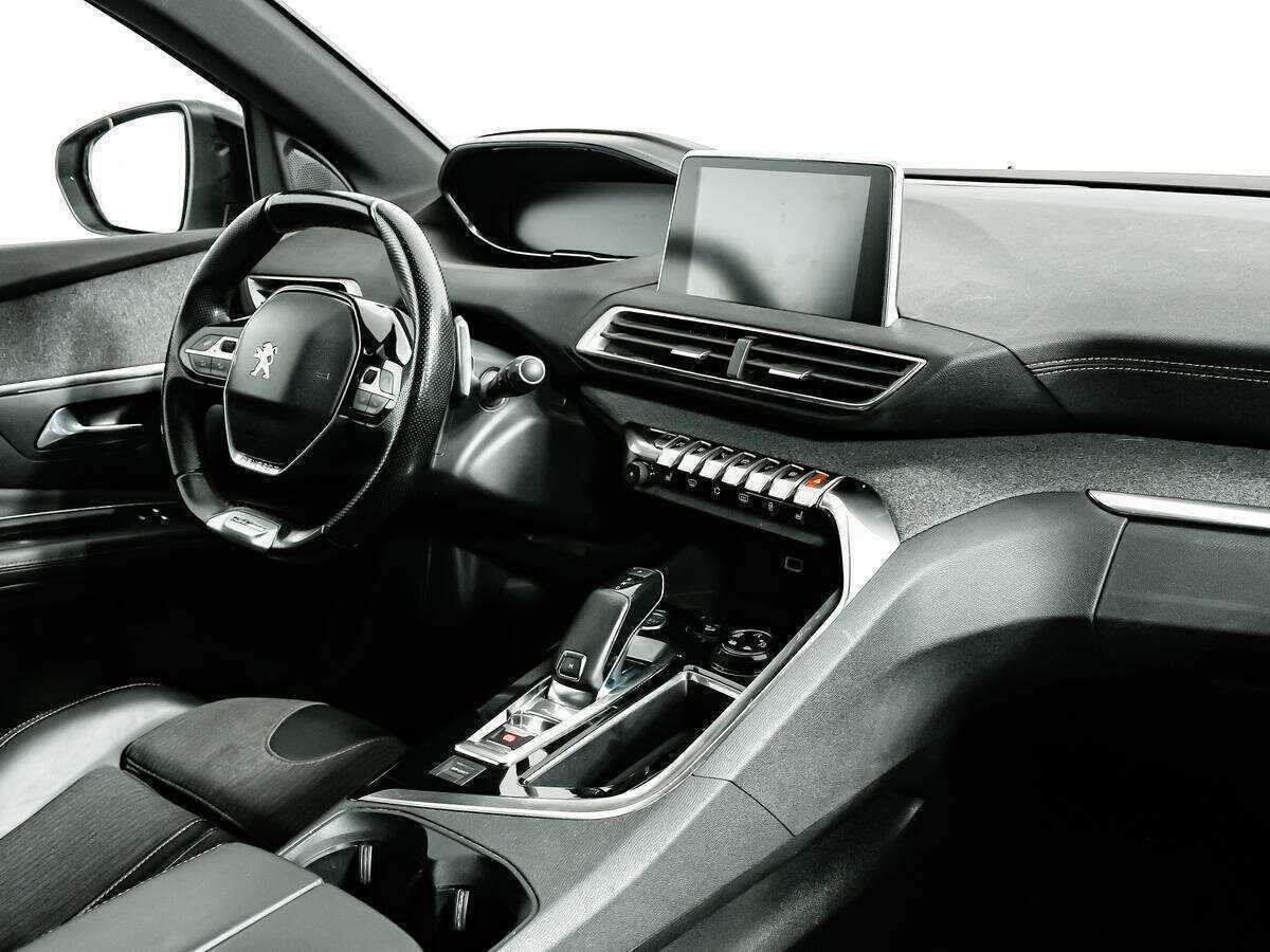 Б/У Пежо 3008 2017 года. Фото: #7