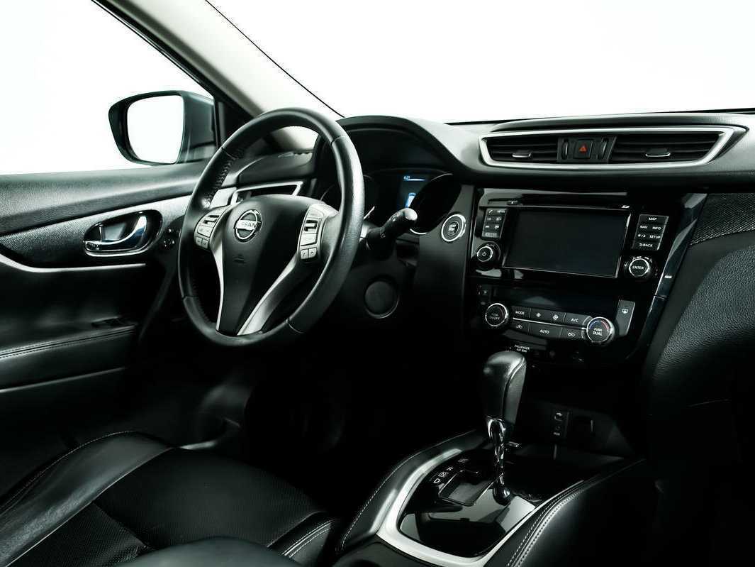 Б/У Ниссан Икс-Трейл 2016 года. Фото: #8