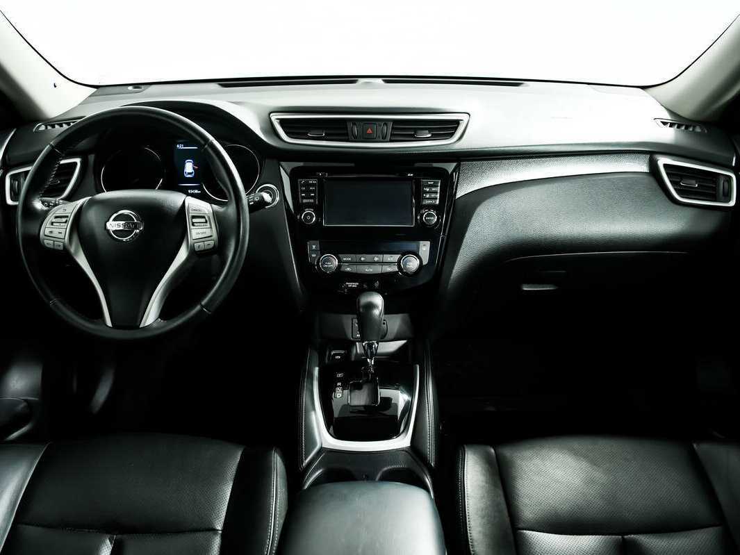 Б/У Ниссан Икс-Трейл 2016 года. Фото: #10