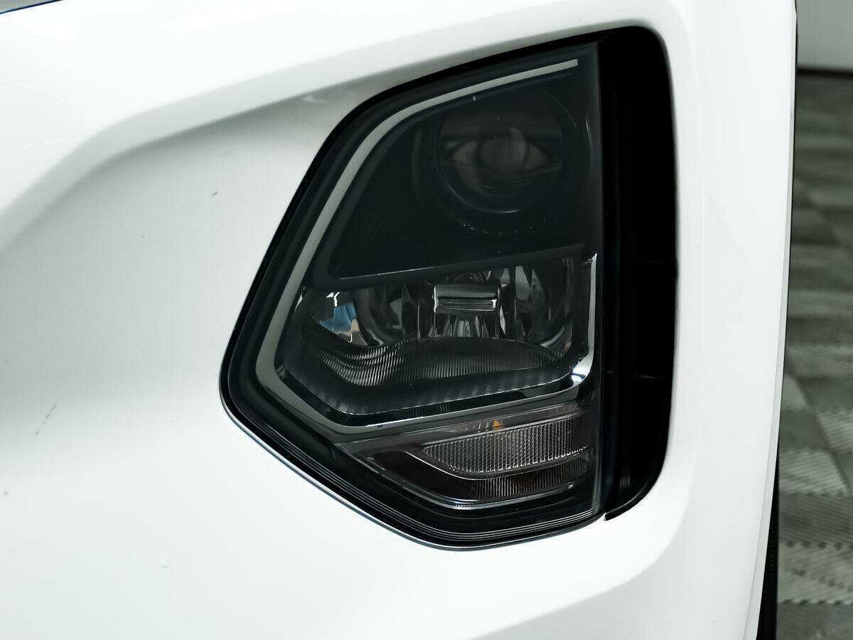 Hyundai Santa Fe 2019 года с пробегом. Фото: #12