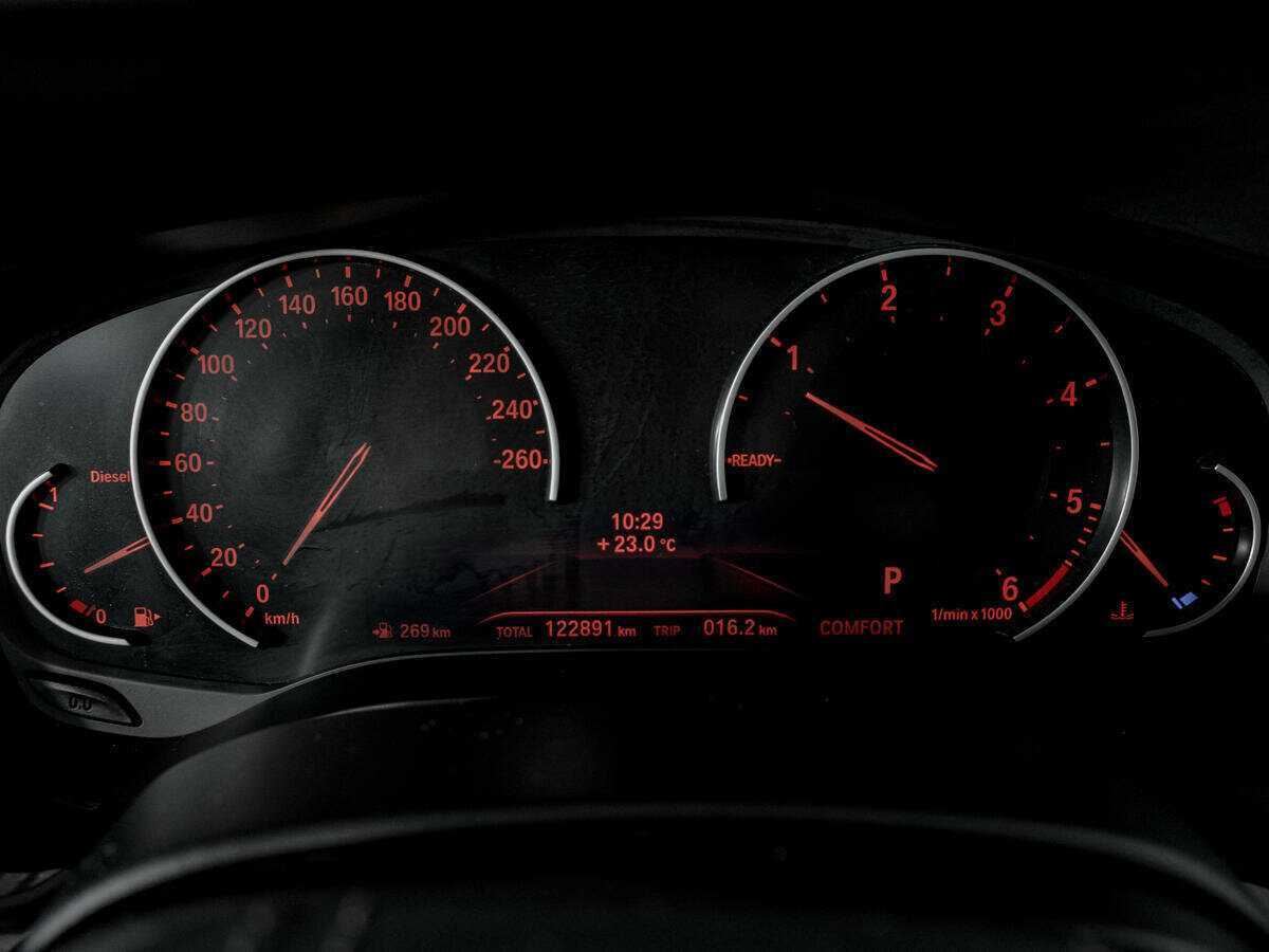 BMW 5 серии 2018 года с пробегом. Фото: #10