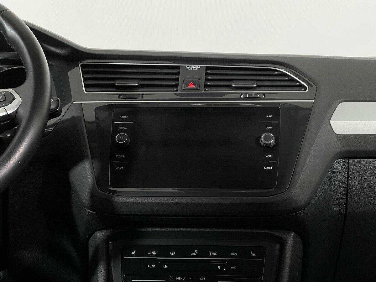 Volkswagen Tiguan 2021 года с пробегом. Фото: #11