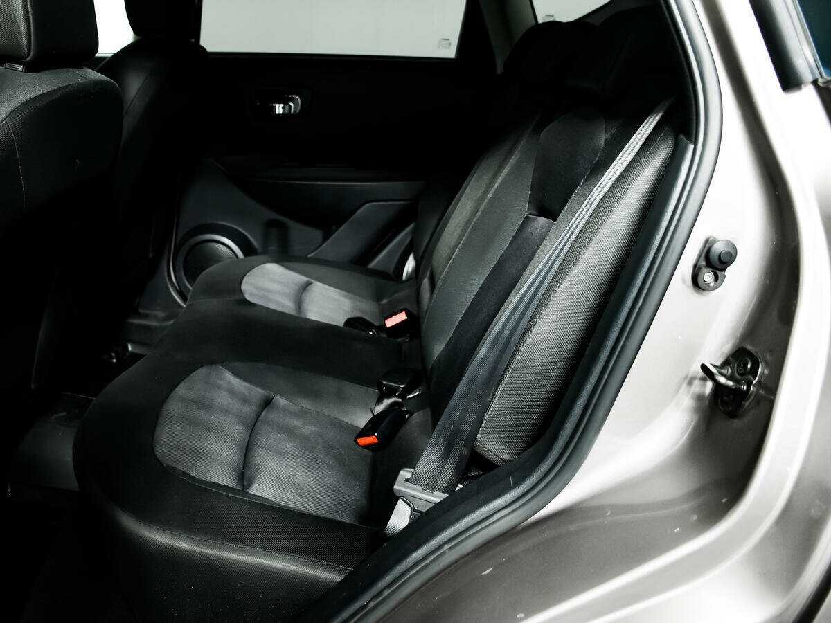 Б/У Ниссан Кашкай 2012 года. Фото: #12