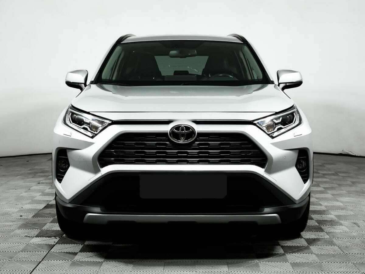 Toyota RAV4 2020 года с пробегом. Фото: #1