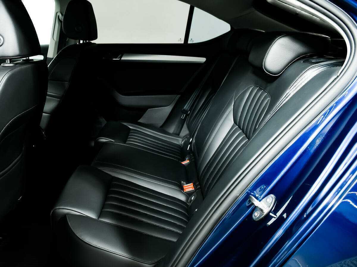 Б/У Шкода Суперб 2019 года. Фото: #11