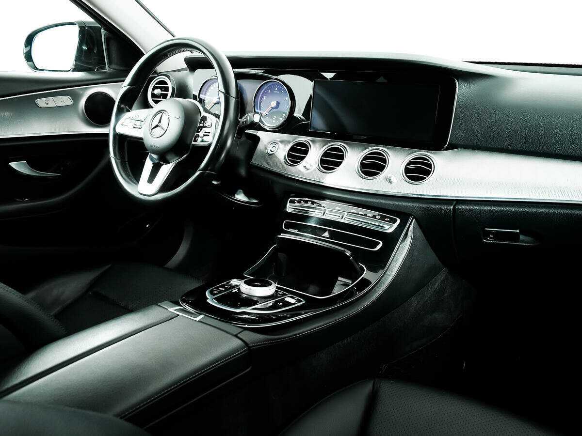 Mercedes-Benz E-Класс 2019 года с пробегом. Фото: #8