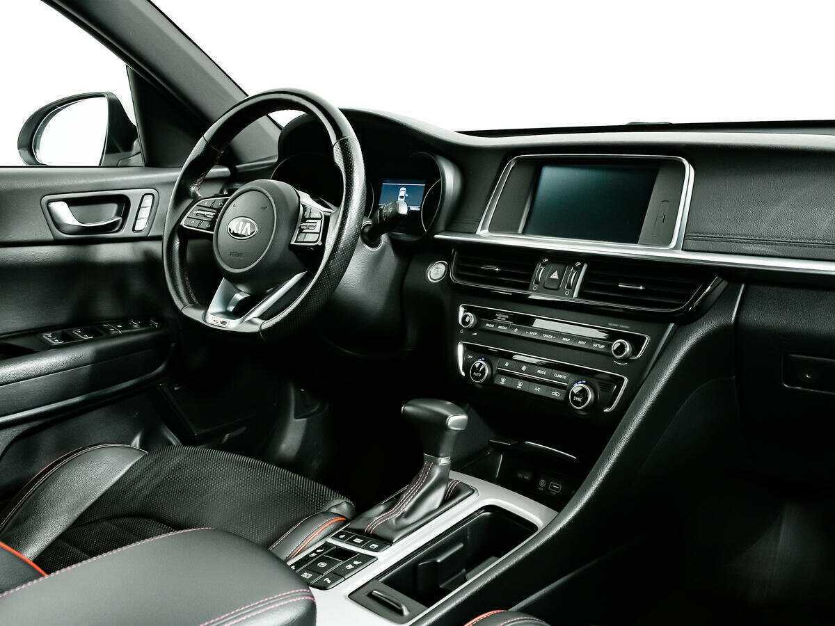 Б/У Киа Оптима 2018 года. Фото: #6