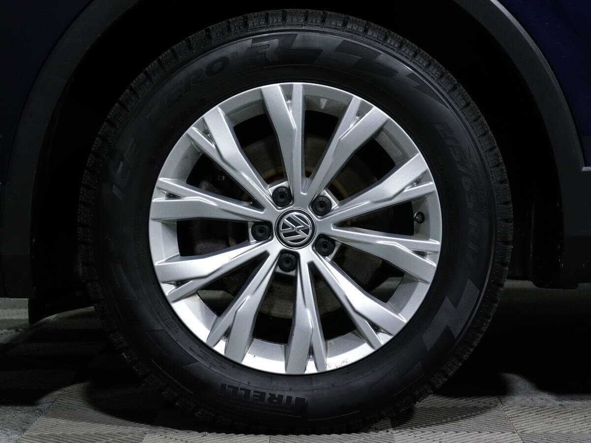 Б/У Фольксваген Тигуан 2017 года. Фото: #12