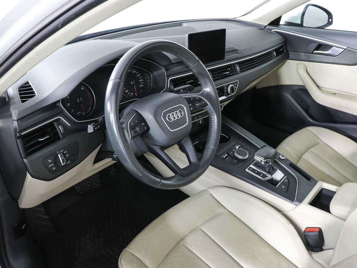 Audi A4 2019 года с пробегом. Фото: #8