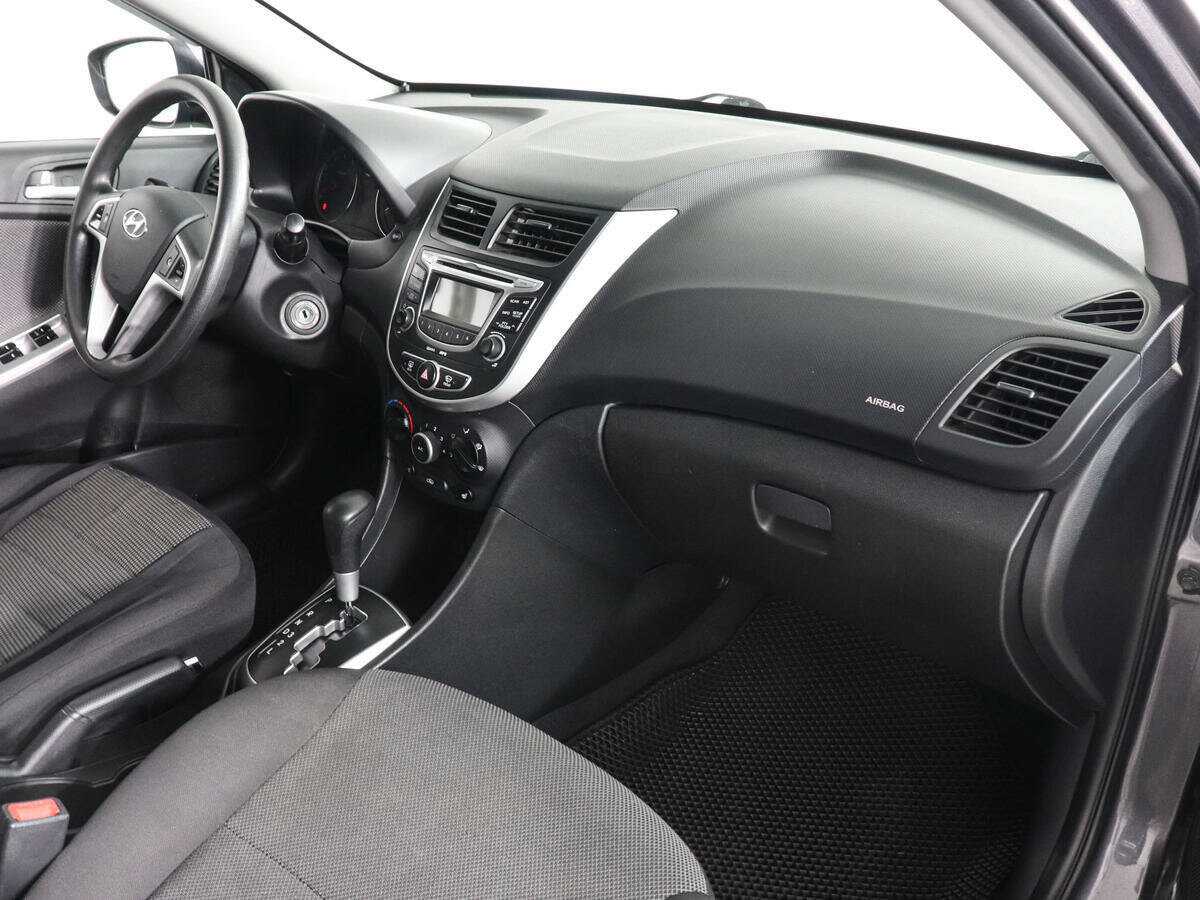 Hyundai Solaris 2013 года с пробегом. Фото: #9