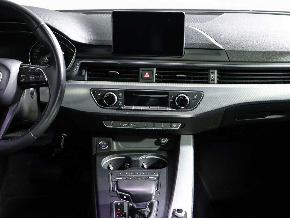 Audi A4 2018 года с пробегом. Фото: #10