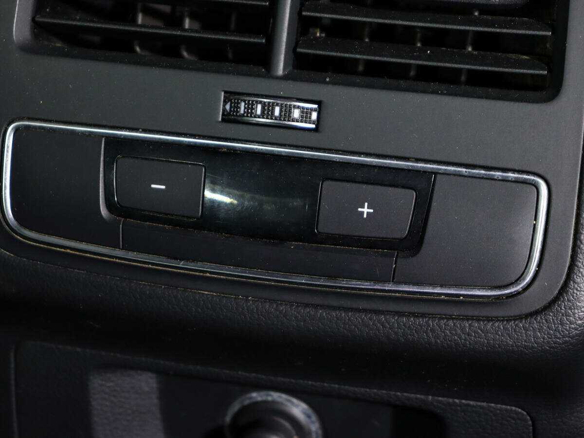 Audi A4 2018 года с пробегом. Фото: #13