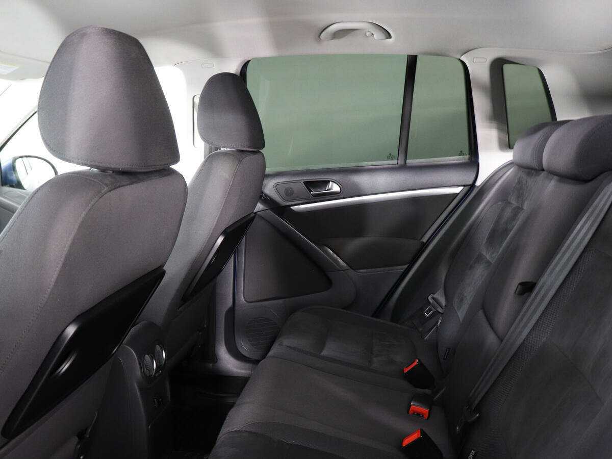 Volkswagen Tiguan 2012 года с пробегом. Фото: #12