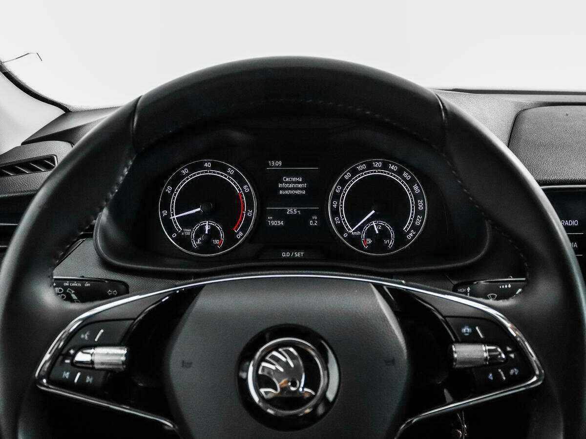 Б/У Шкода Рапид 2020 года. Фото: #15